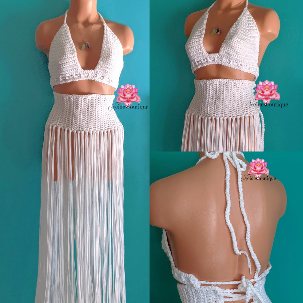 Baddie outfit in White, festival outfit, crochet top and belt