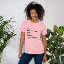 She remembered who she is and the game changed tee, best friend gift, business woman shirt, bossbabe shirt, Short-Sleeve Unisex T-Shirt